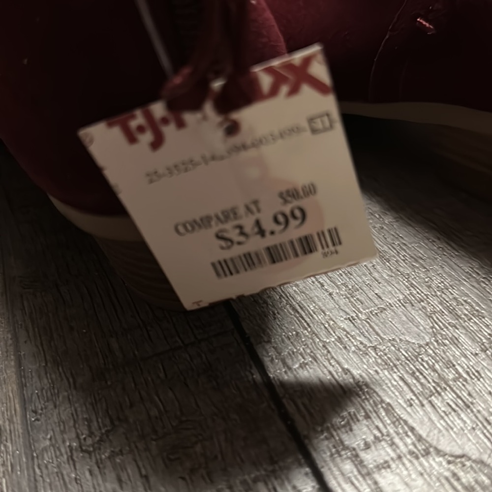 Boots - Picture 3 of 6